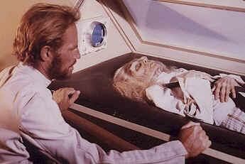 Taylor discovers Stewarts mummified body...